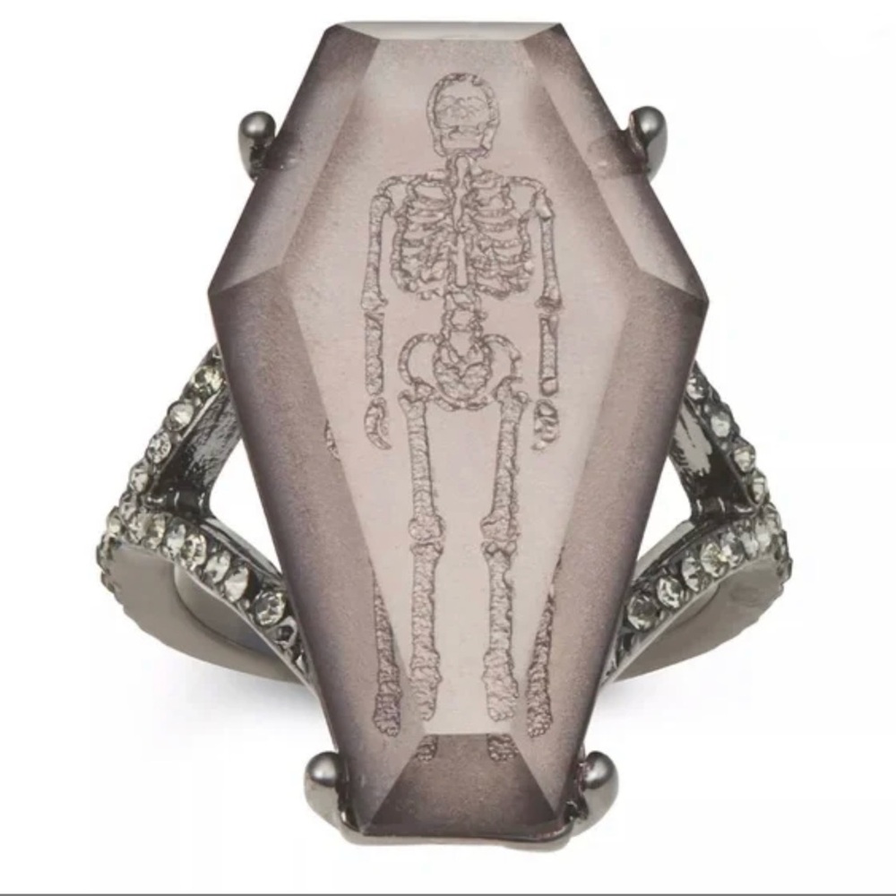 Simply Vera Vera Wang Jet Tone Coffin Ring Nickel safe Metal.NWT